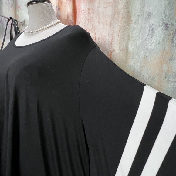 📌bpc Selection Classic Black and White Bat Wings Viscose Midi Dress - Picture 6 of 15